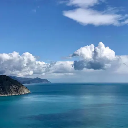 Hillside Retreat Near 5 Terre Casta