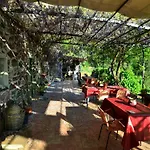Hillside Retreat Near 5 Terre *