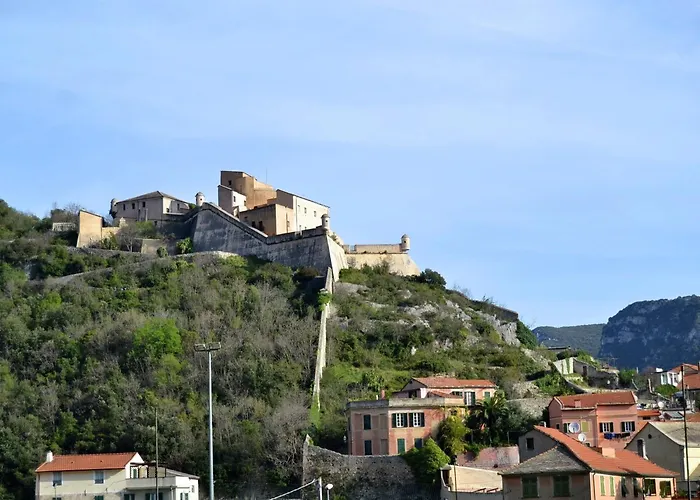 Hillside Retreat Near 5 Terre Сasa de vacaciones