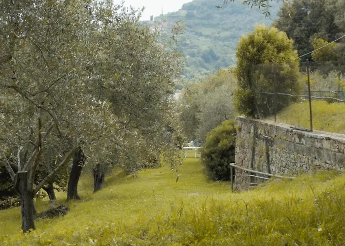 Сasa de vacaciones Hillside Retreat Near 5 Terre Casta